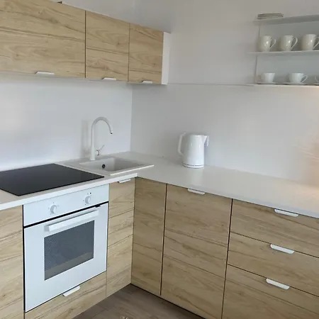 W Sopocie Miedzy Lasem A Morzem *